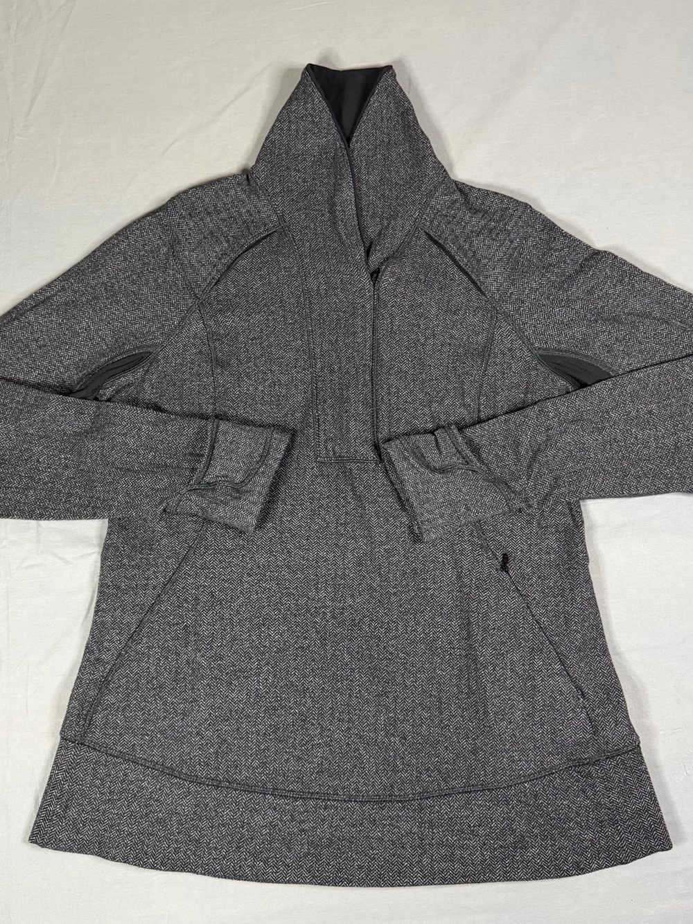 Lululemon Think Fast 1/2 Zip Pullover Heathered Herringbone Black 12